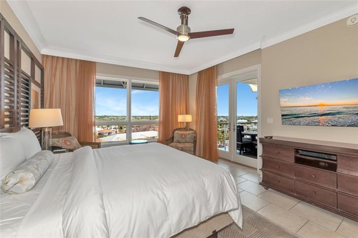 Image No.26-3 Bed Property for sale