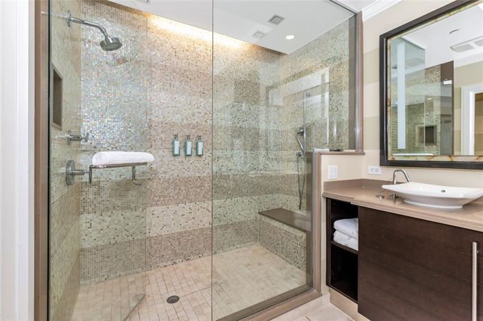 Image No.29-3 Bed Property for sale