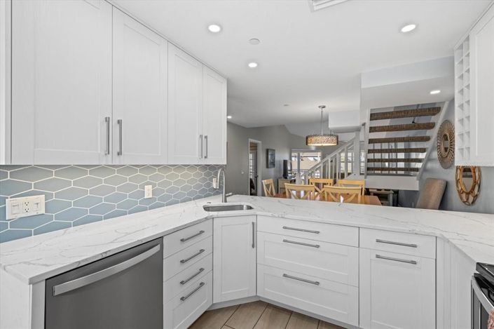 Image No.4-3 Bed Property for sale