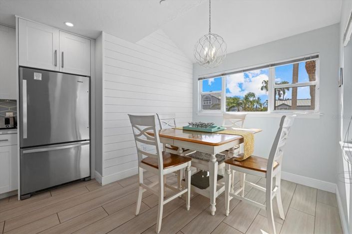 Image No.8-3 Bed Property for sale