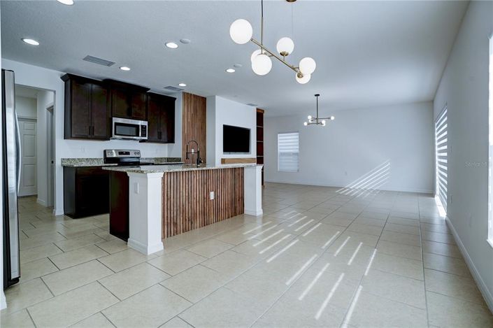 Image No.18-4 Bed Property for sale