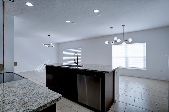 Image No.23-4 Bed Property for sale