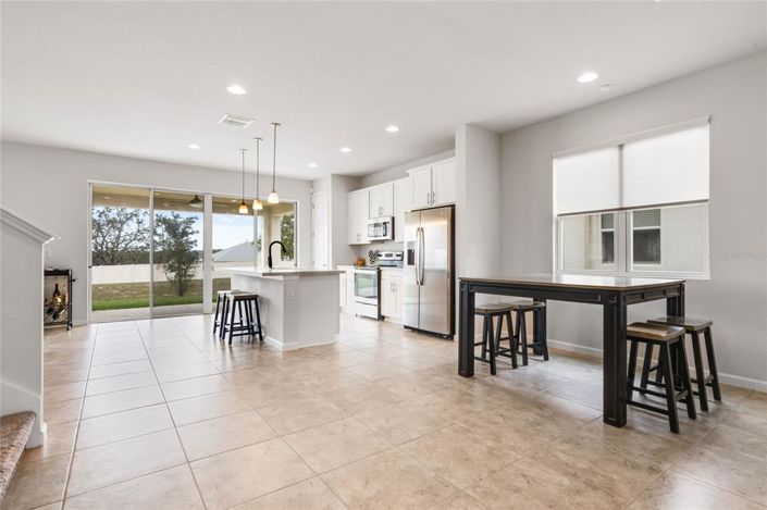 Image No.22-4 Bed Property for sale