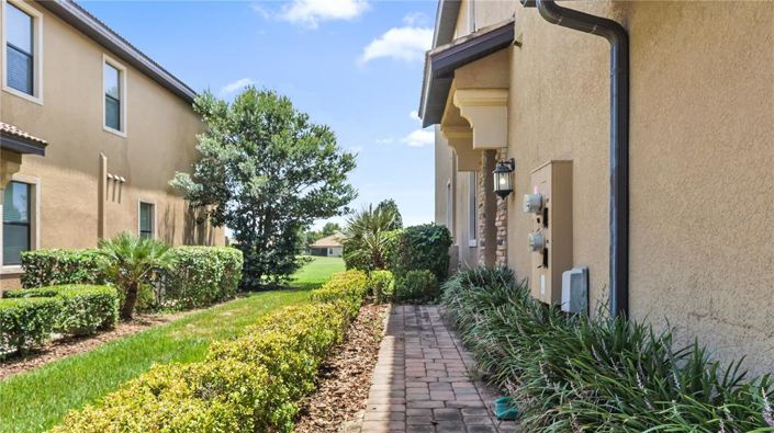 Image No.3-2 Bed Property for sale