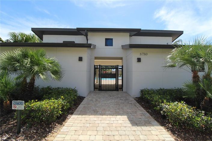 Image No.23-2 Bed Property for sale