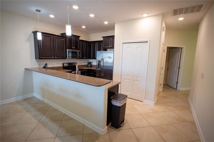 Image No.40-2 Bed Property for sale