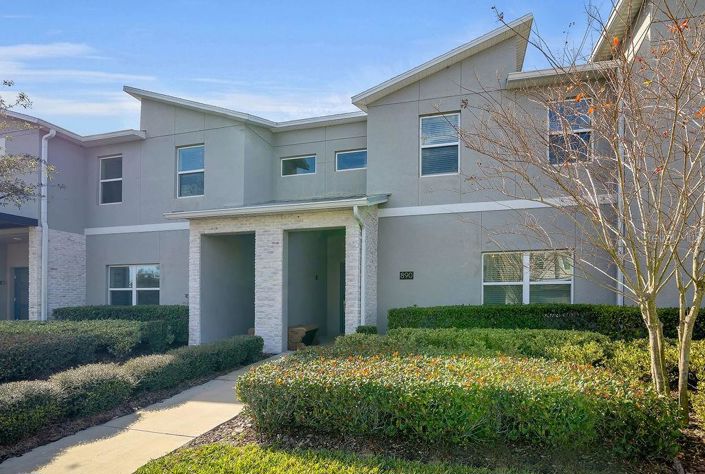 Image No.1-4 Bed Townhouse for sale