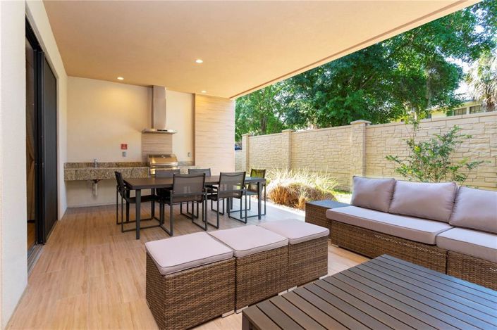 Image No.21-3 Bed Property for sale