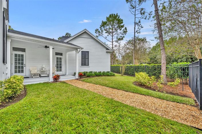 Image No.37-6 Bed Property for sale