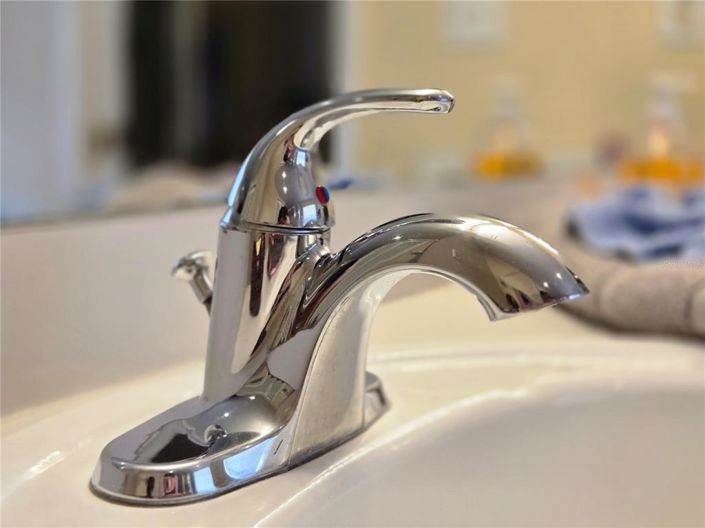 Image No.25-4 Bed Property for sale