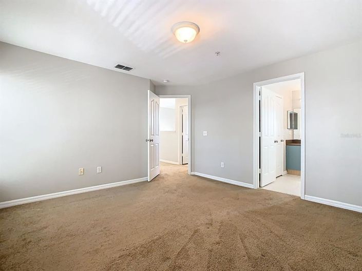 Image No.14-4 Bed Property for sale