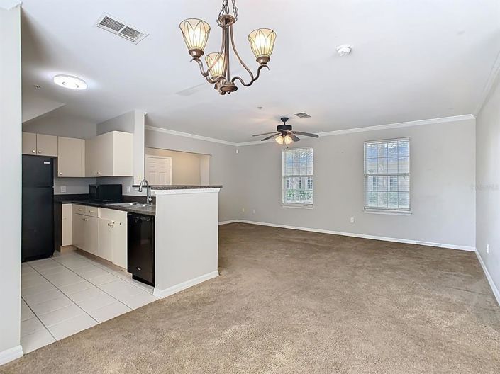 Image No.4-4 Bed Property for sale