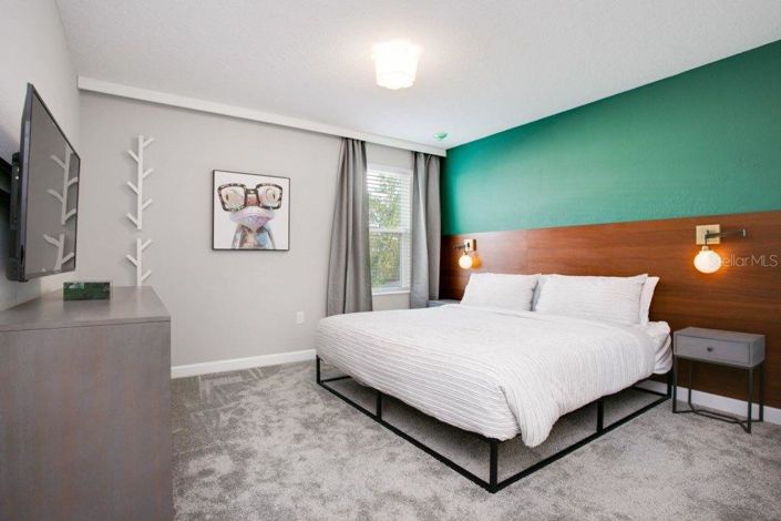 Image No.13-7 Bed Property for sale