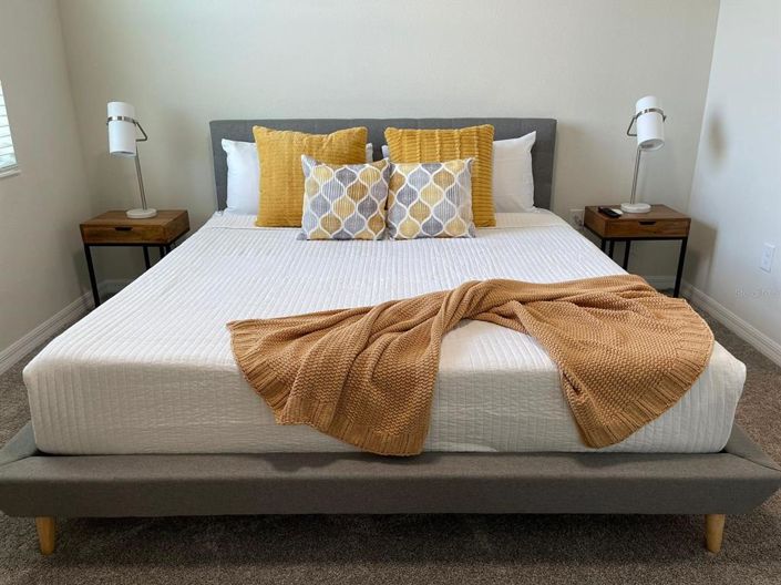 Image No.20-3 Bed Property for sale