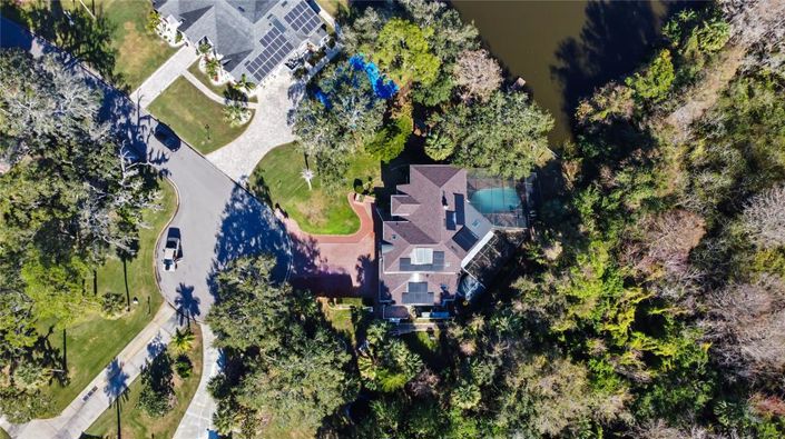 Image No.12-4 Bed Property for sale