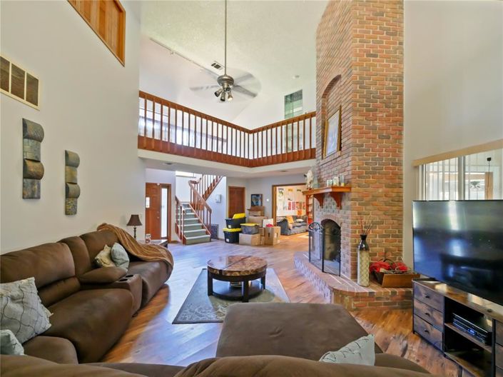 Image No.15-4 Bed Property for sale