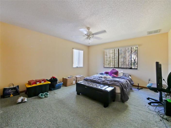 Image No.45-4 Bed Property for sale