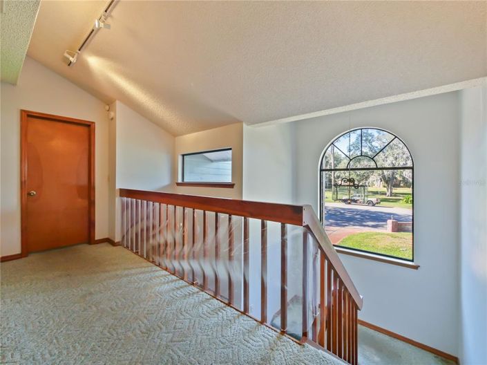 Image No.48-4 Bed Property for sale