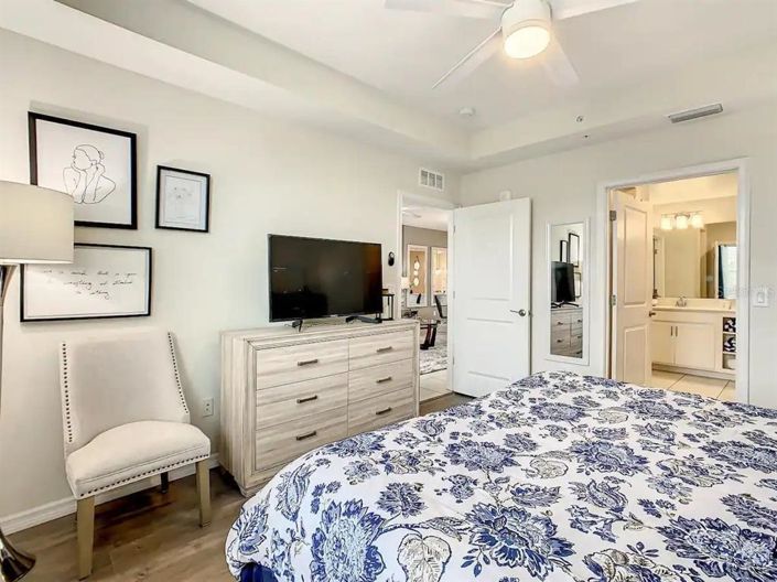 Image No.15-2 Bed Property for sale