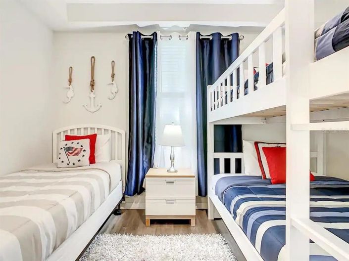 Image No.8-2 Bed Property for sale