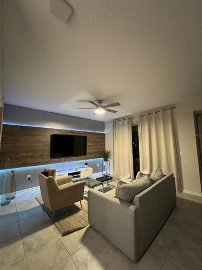 Image No.15-2 Bed Property for sale