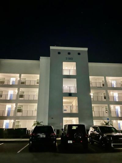 Image No.18-2 Bed Property for sale