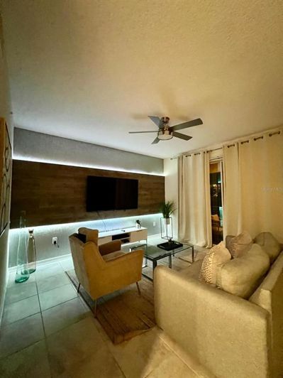 Image No.6-2 Bed Property for sale