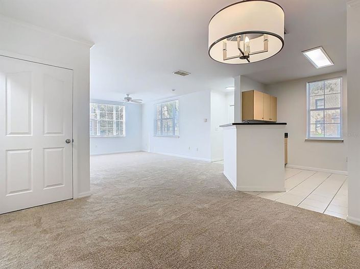 Image No.8-2 Bed Property for sale