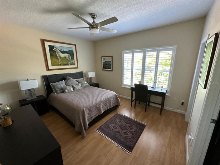 Image No.29-4 Bed Property for sale