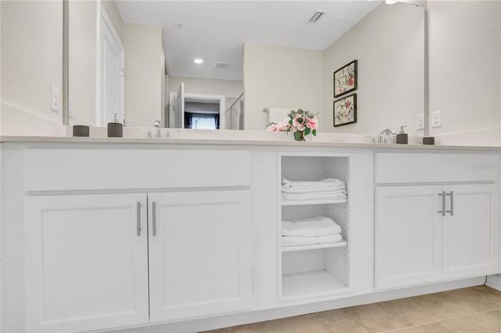 Image No.15-3 Bed Property for sale