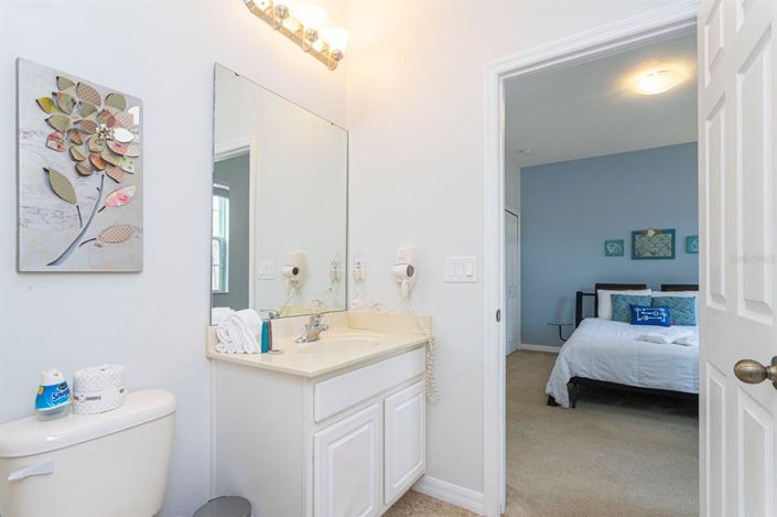 Image No.19-4 Bed Townhouse for sale