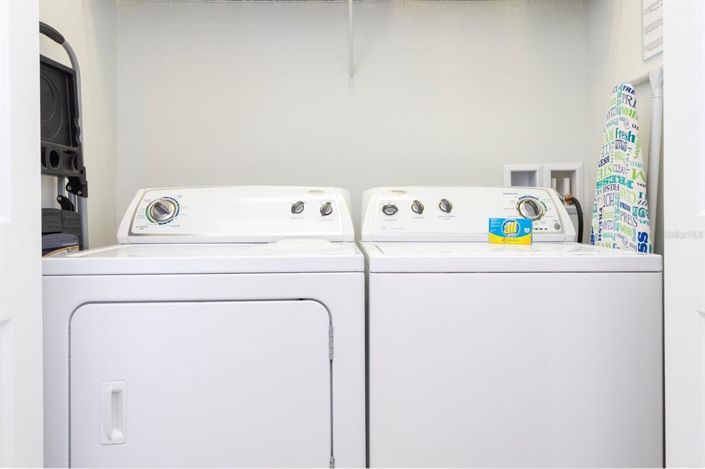 Image No.23-4 Bed Townhouse for sale