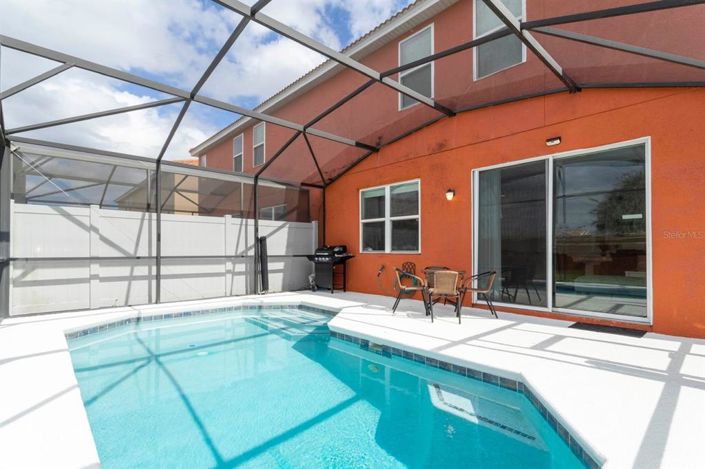 Image No.27-4 Bed Townhouse for sale