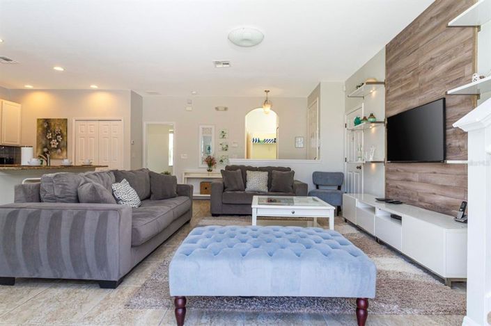 Image No.9-4 Bed Townhouse for sale