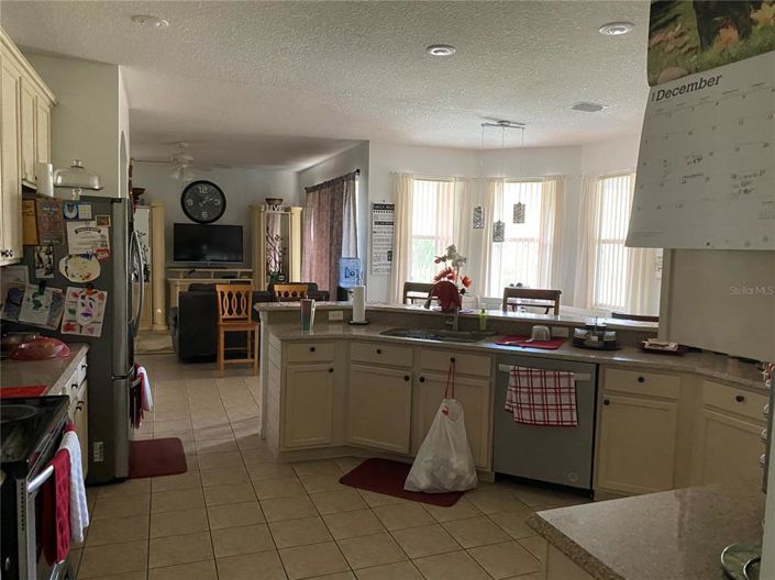 Image No.6-5 Bed Property for sale