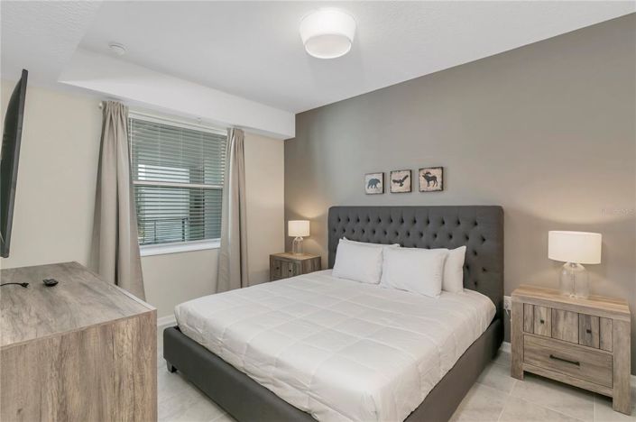 Image No.11-2 Bed Property for sale