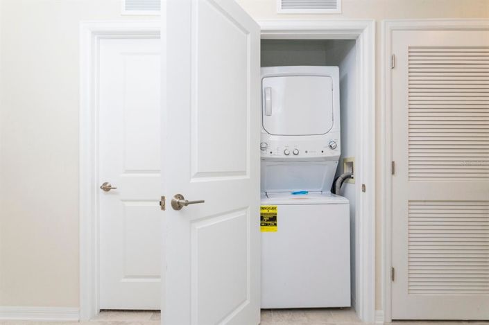 Image No.26-2 Bed Property for sale