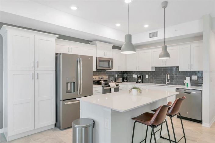 Image No.3-2 Bed Property for sale