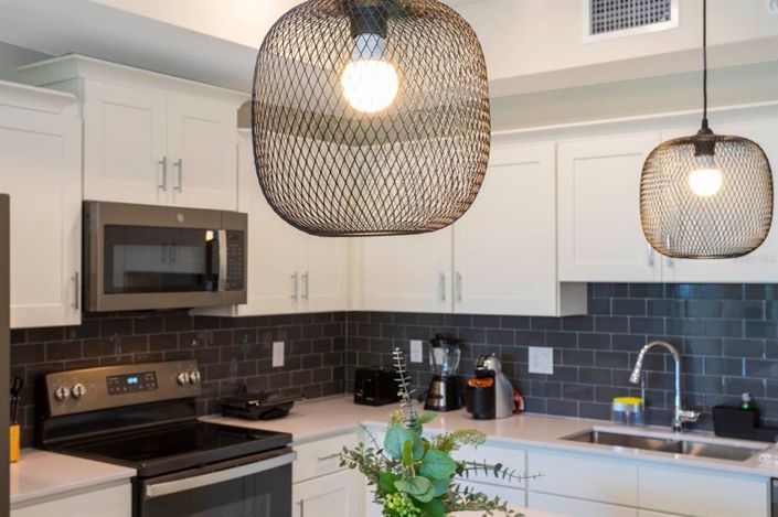 Image No.43-2 Bed Property for sale