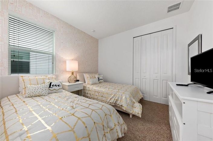 Image No.27-10 Bed Property for sale