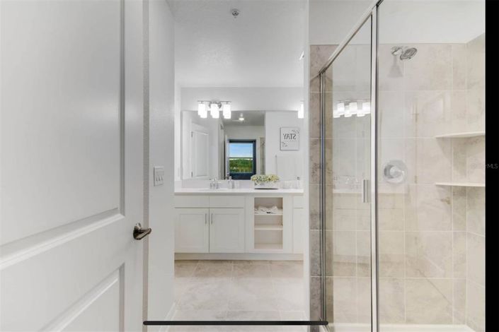 Image No.28-2 Bed Property for sale