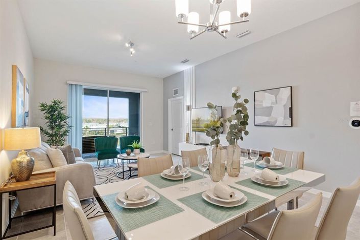 Image No.10-2 Bed Property for sale