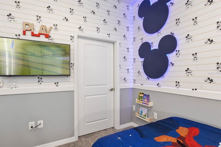 Image No.13-2 Bed Property for sale