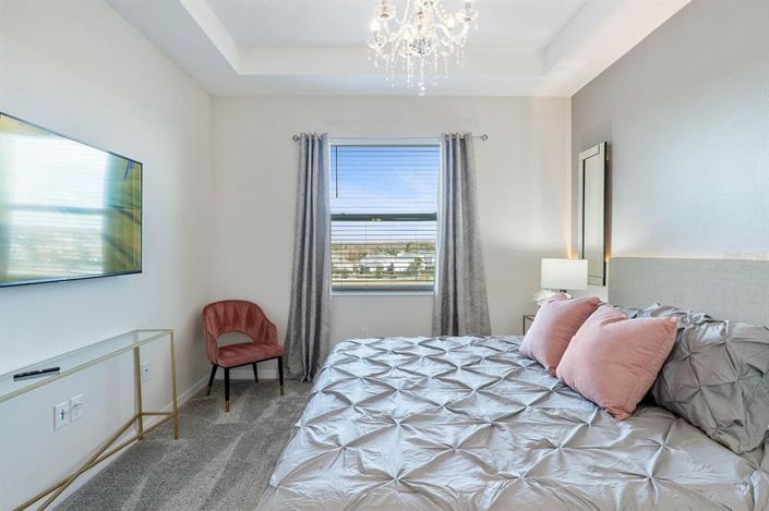 Image No.18-2 Bed Property for sale