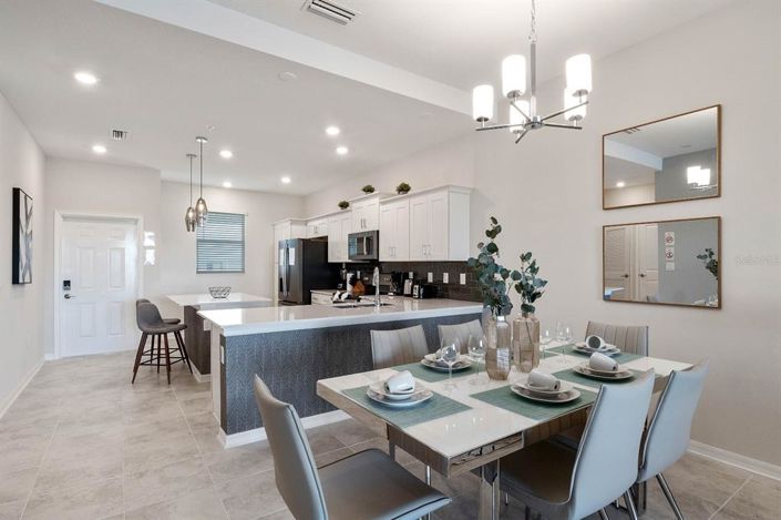 Image No.8-2 Bed Property for sale