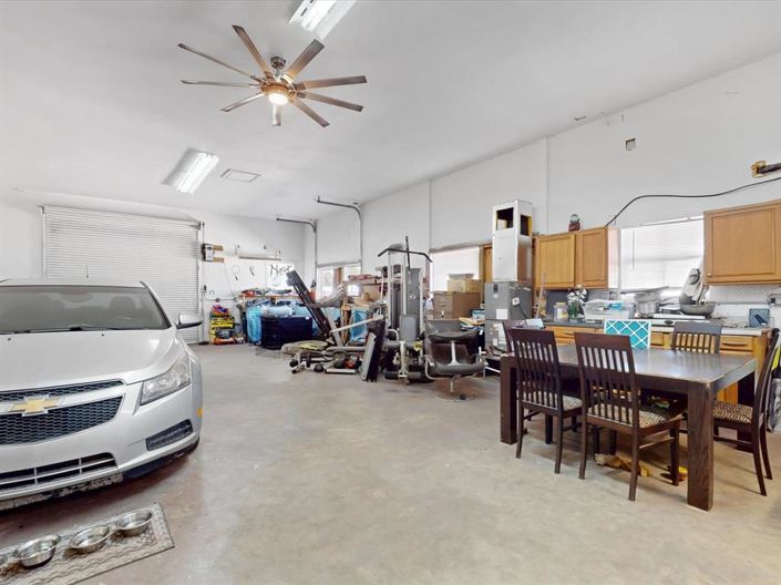 Image No.24-2 Bed Property for sale