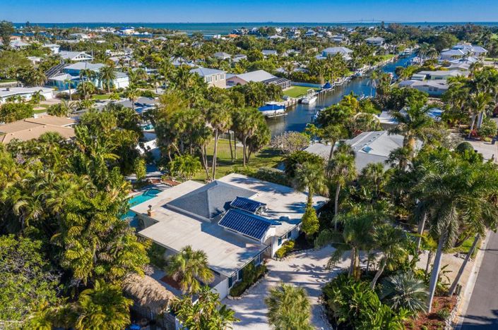 Image No.42-4 Bed Property for sale