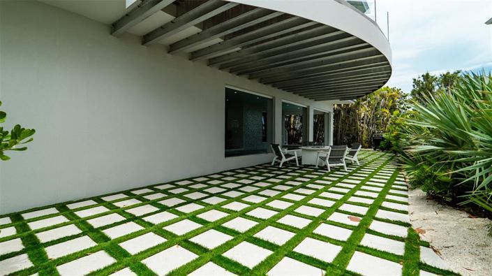 Image No.38-3 Bed Property for sale