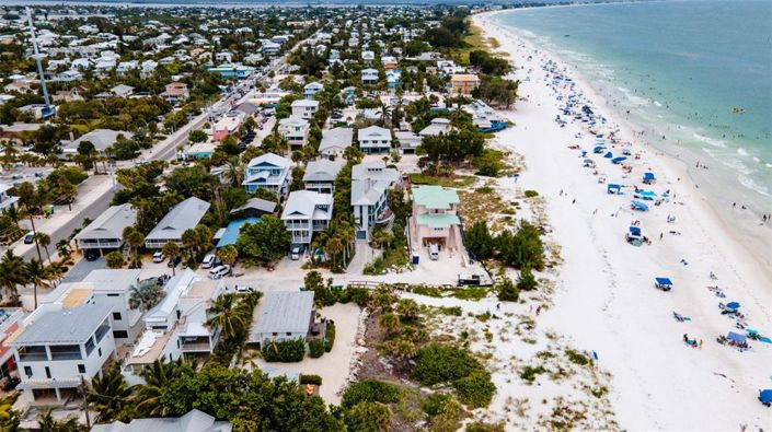 Image No.52-3 Bed Property for sale