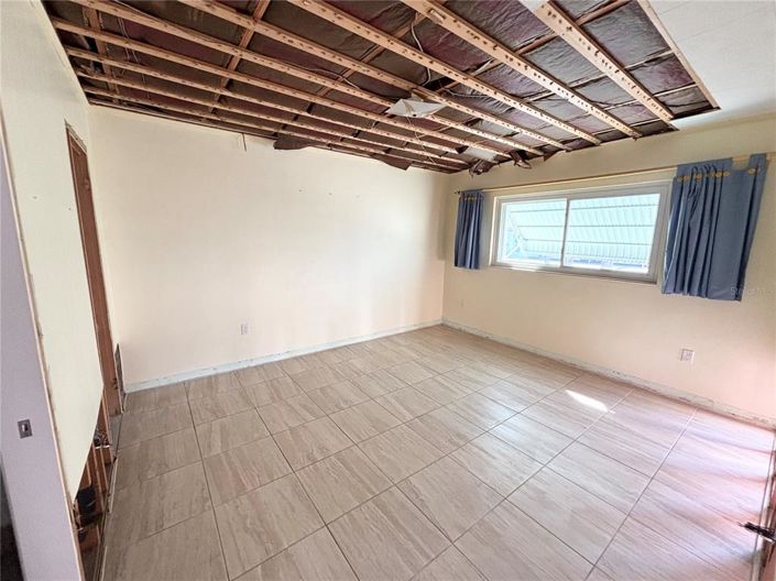 Image No.22-2 Bed Property for sale